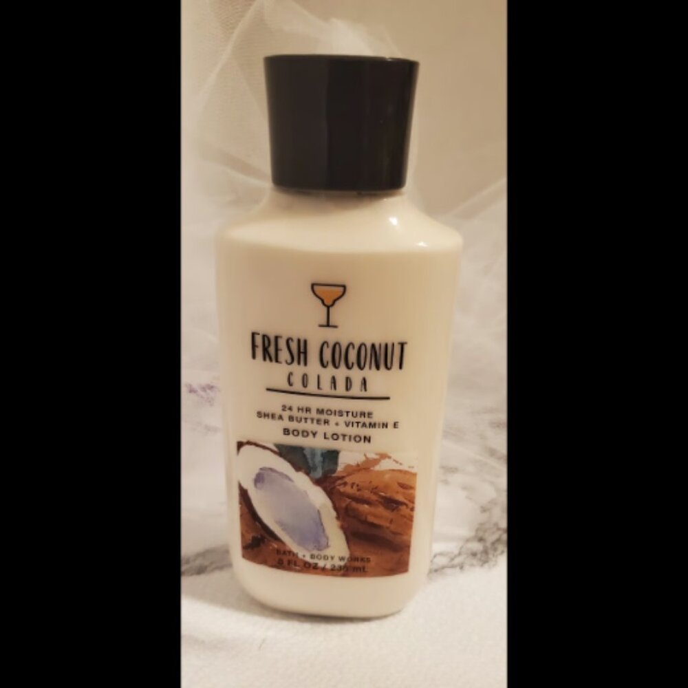 Bath & Body Works Fresh Coconut Colada Body Lotion – Tropical Summer Scent – 8oz